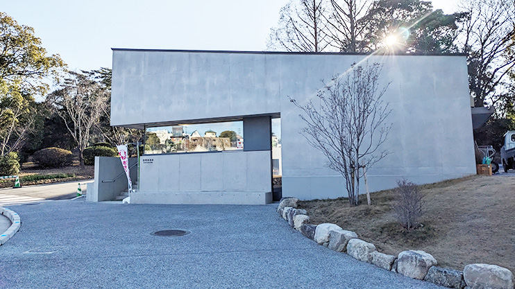 福岡市立平尾霊園合葬式墓所